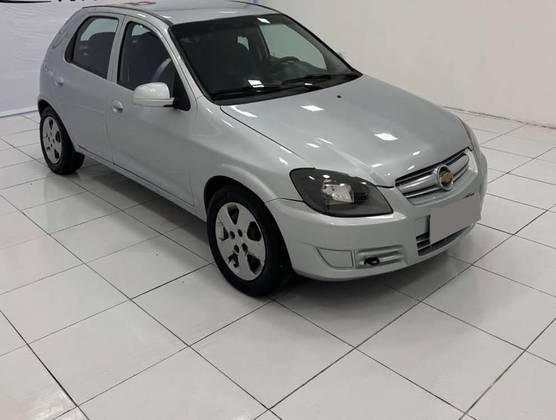 CHEVROLET CELTA 1.0 MPFI VHCE LIFE 8V FLEX 4P MANUAL CHEVROLET CELTA 1.0 MPFI VHCE LIFE 8V FLEX 4P MANUAL
